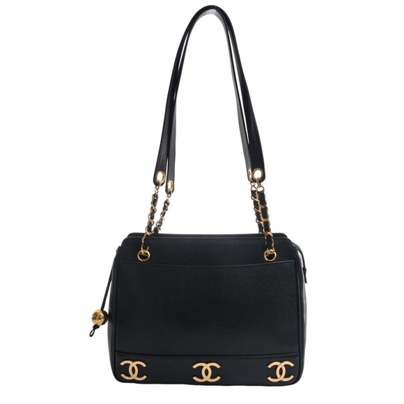CHANEL Matrasse Caviar skin leather COCO Mark Zip Around Purse black